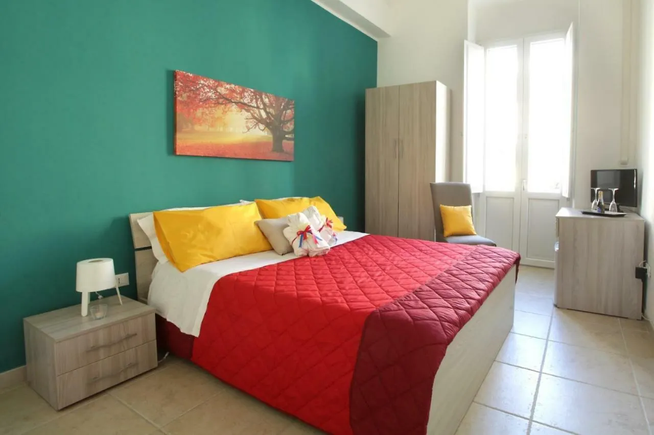 Rooms Rudiae Лечче
